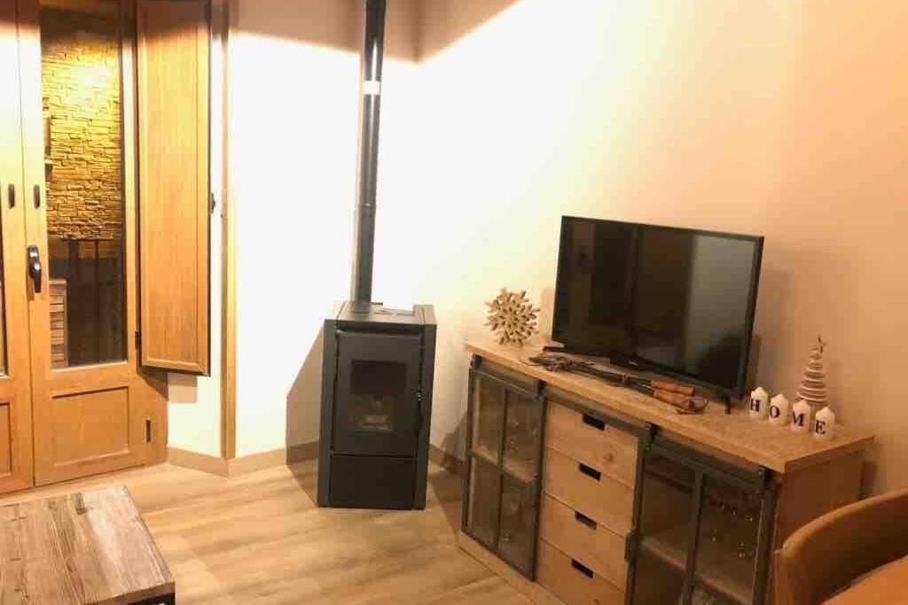 Puigcerda Centro. Acogedor Apartament En El Pueblo Екстер'єр фото